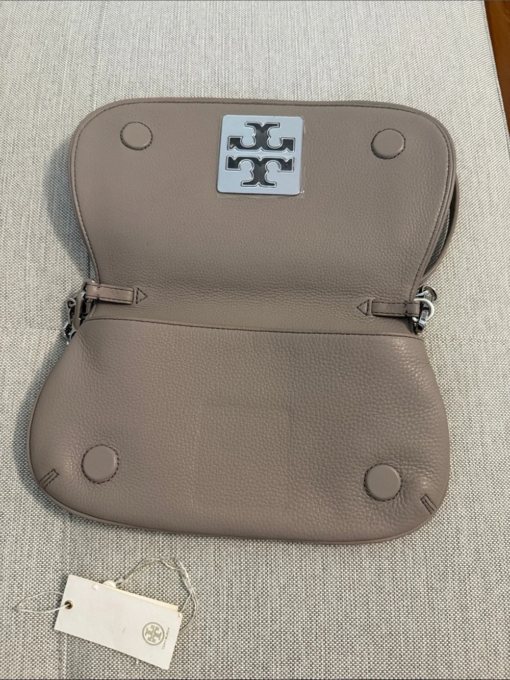 Tory Burch Beige Leather Crossbody Clutch with rare Silver Logo